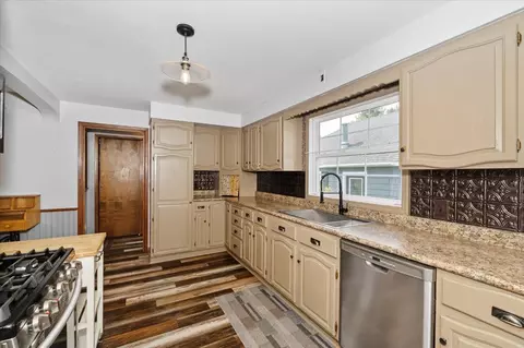 Kitchen - 1602 E 5th St, Superior, WI 54880 photo 2 of 2