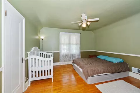 Bedroom - 1602 E 5th St, Superior, WI 54880 photo 3 of 5