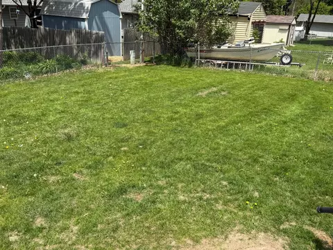 Exterior - 1038 Pleasant Ln, Faribault, MN 55021 photo 4 of 4