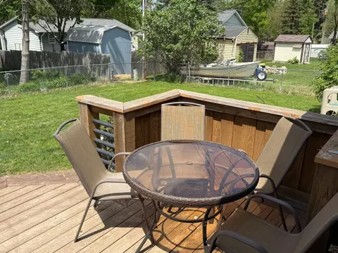 Exterior - 1038 Pleasant Ln, Faribault, MN 55021 photo 2 of 4