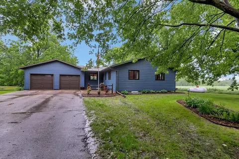 4169 11th Ave SE, Willmar, MN 56201
