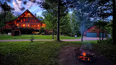 298 Church Ave, Esko, MN 55733