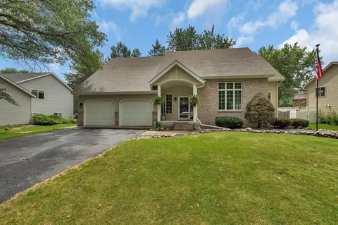 504 3rd St N, Sartell, MN 56377