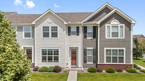 8312 Jonquil Ln N, Maple Grove, MN 55369