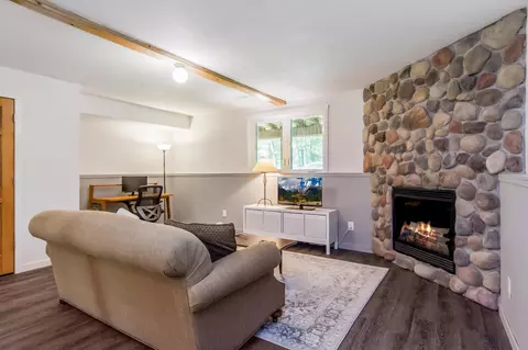 Living - 8290 Gladstone Lake Rd, Brainerd, MN 56401 photo 4 of 5