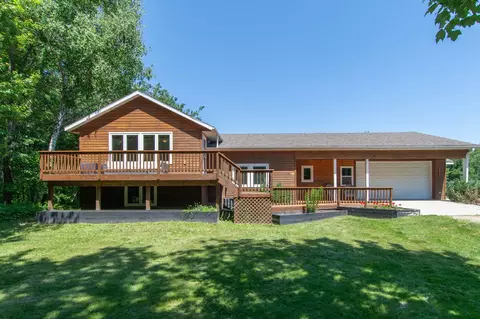 8290 Gladstone Lake Rd, Brainerd, MN 56401