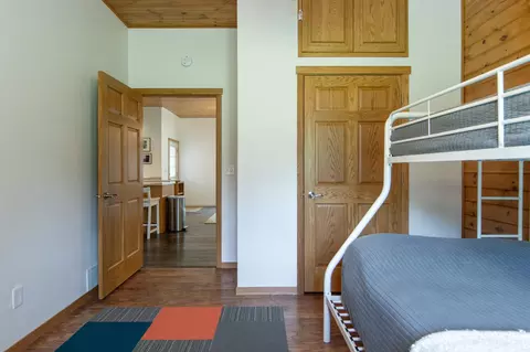 Bedroom - 8290 Gladstone Lake Rd, Brainerd, MN 56401 photo 4 of 5