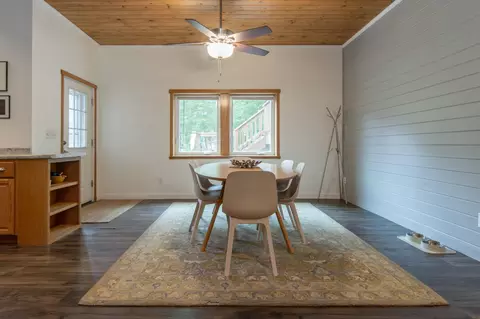 Dining - 8290 Gladstone Lake Rd, Brainerd, MN 56401 photo 1 of 2