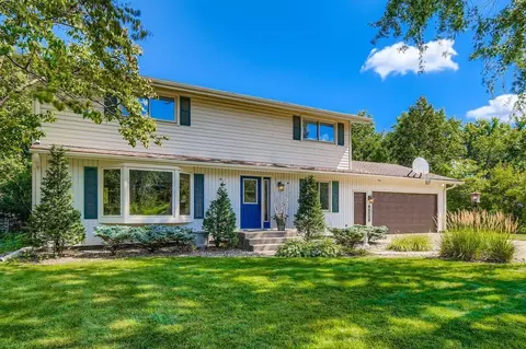 1969 Louis Ln, Hastings, MN 55033