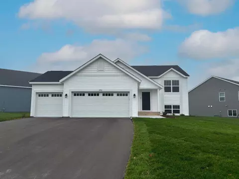 19916 English Ln N, Forest Lake, MN 55025