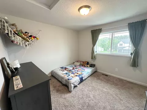 Bedroom - 830 Nelson Ave, Mora, MN 55051 photo 3 of 5