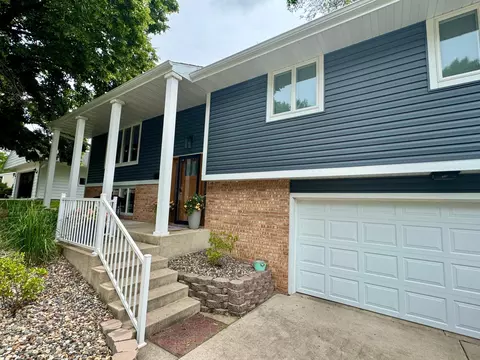 2205 5th Ave NW, Austin, MN 55912 photo 2