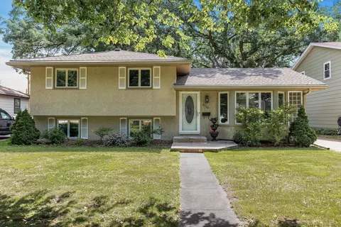4128 Zane Ave N, Robbinsdale, MN 55422