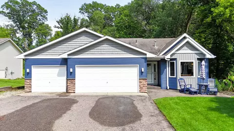 19423 Dodge St NW, Elk River, MN 55330
