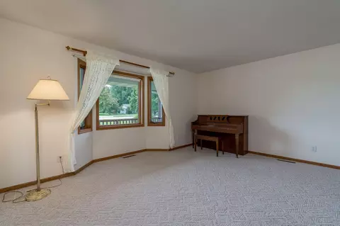 1801 1st St E, Glencoe, MN 55336 photo 7