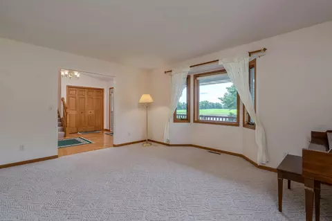 1801 1st St E, Glencoe, MN 55336 photo 8