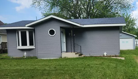 411 Governor St, Oklee, MN 56742
