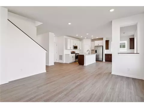 2910 Trinity Way, Shakopee, MN 55379 photo 3