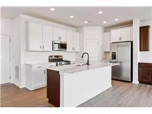 2910 Trinity Way, Shakopee, MN 55379 photo 4