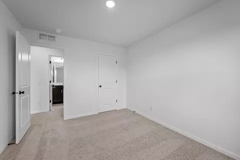 2910 Trinity Way, Shakopee, MN 55379 photo 14