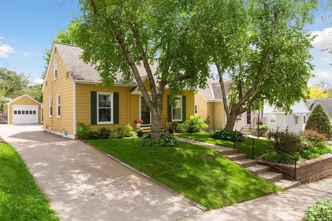 5521 Emerson Ave S, Minneapolis, MN 55419