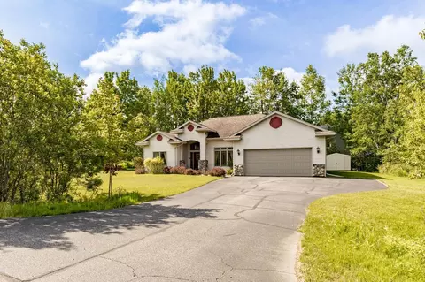 5110 Foxborrow Dr, Hermantown, MN 55811