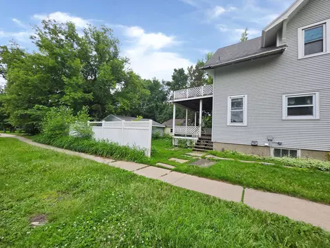 401 Ann St, Willmar, MN 56201 photo 3