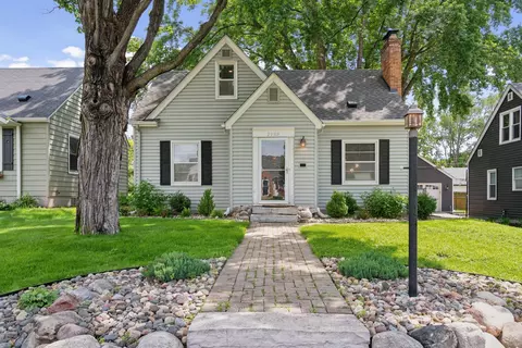 2909 Colorado Ave S, Saint Louis Park, MN 55416
