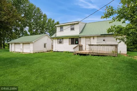1627 Mahogany St, Mora, MN 55051