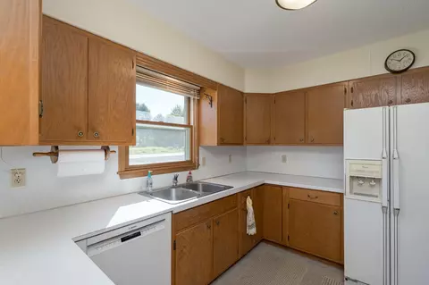 36647 110th St, Waseca, MN 56093 photo 6