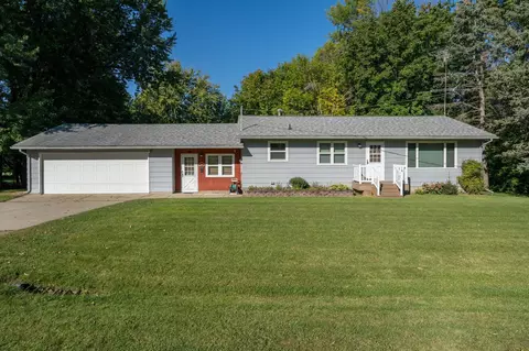 36647 110th St, Waseca, MN 56093