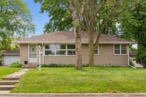 680 57th Ave NE, Fridley, MN 55432