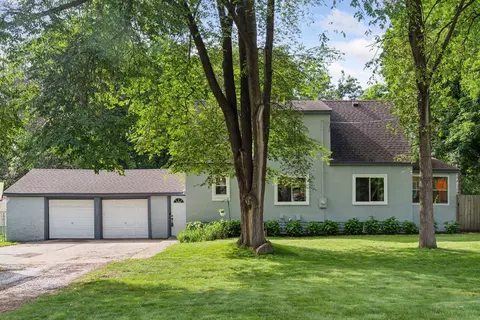 11233 Creek View Ln, Champlin, MN 55316
