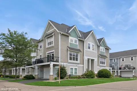 15626 Echo Ridge Rd #1001, Apple Valley, MN 55124
