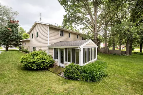 409 N Park St, Alexandria, MN 56308