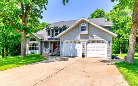 50750 Vinewood Trl, Bemidji, MN 56601