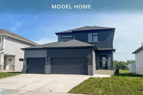 1479 66th Ave S, Fargo, ND 58104