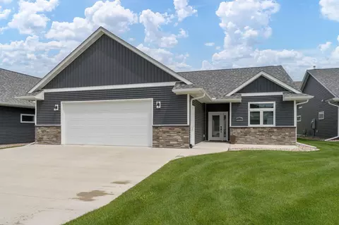 3108 Buttercup Trl, Mankato, MN 56001