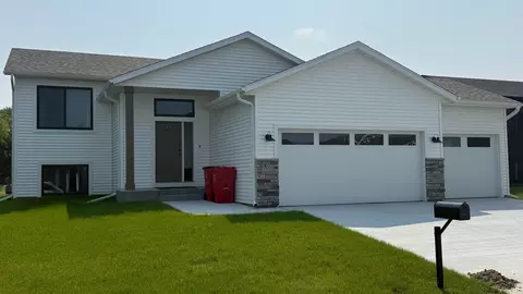 1302 6th Ave SE, Kasson, MN 55944