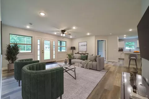 Living - 14729 Wildflower Dr, Baxter, MN 56425 photo 3 of 4