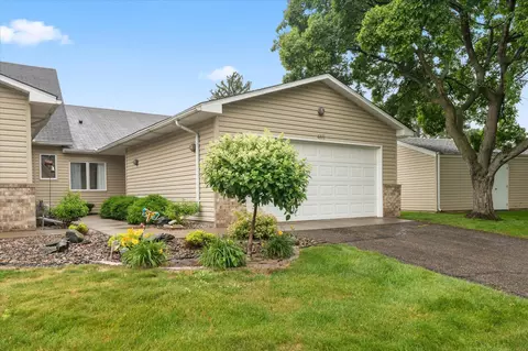 6333 Vera Cruz Ln N, Brooklyn Park, MN 55429