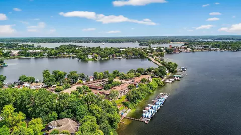 4371 Wilshire Blvd #107, Mound, MN 55364