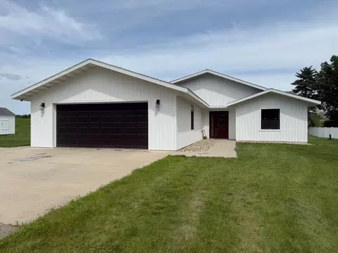 19910 284th Ave, Starbuck, MN 56381