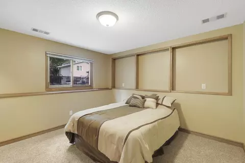 Bedroom - 10907 Quebec Ave N, Champlin, MN 55316 photo 4 of 4