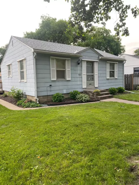 6916 Russell Ave S, Richfield, MN 55423