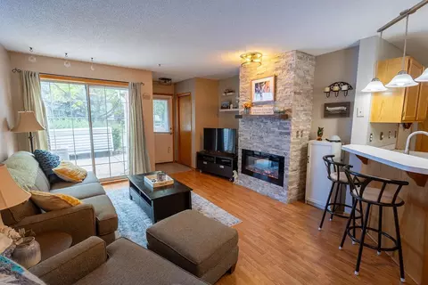 3665 Willow Ln, White Bear Lake, MN 55110