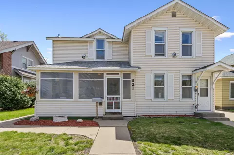 821 W 5th St, Winona, MN 55987