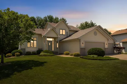 11913 Edgewood Ln N, Champlin, MN 55316