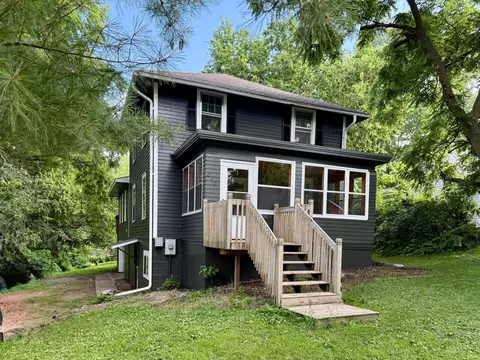810 W Madison St W, Saint Peter, MN 56082