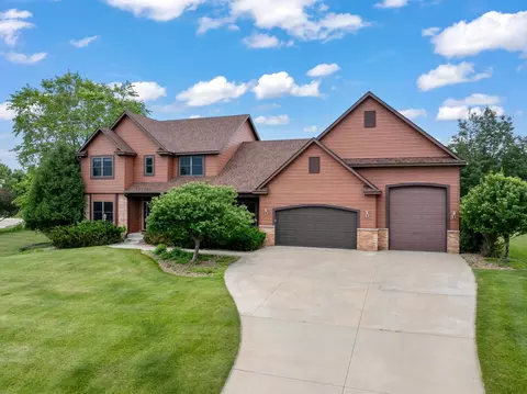 3135 Sherburn Pl SW, Rochester, MN 55902